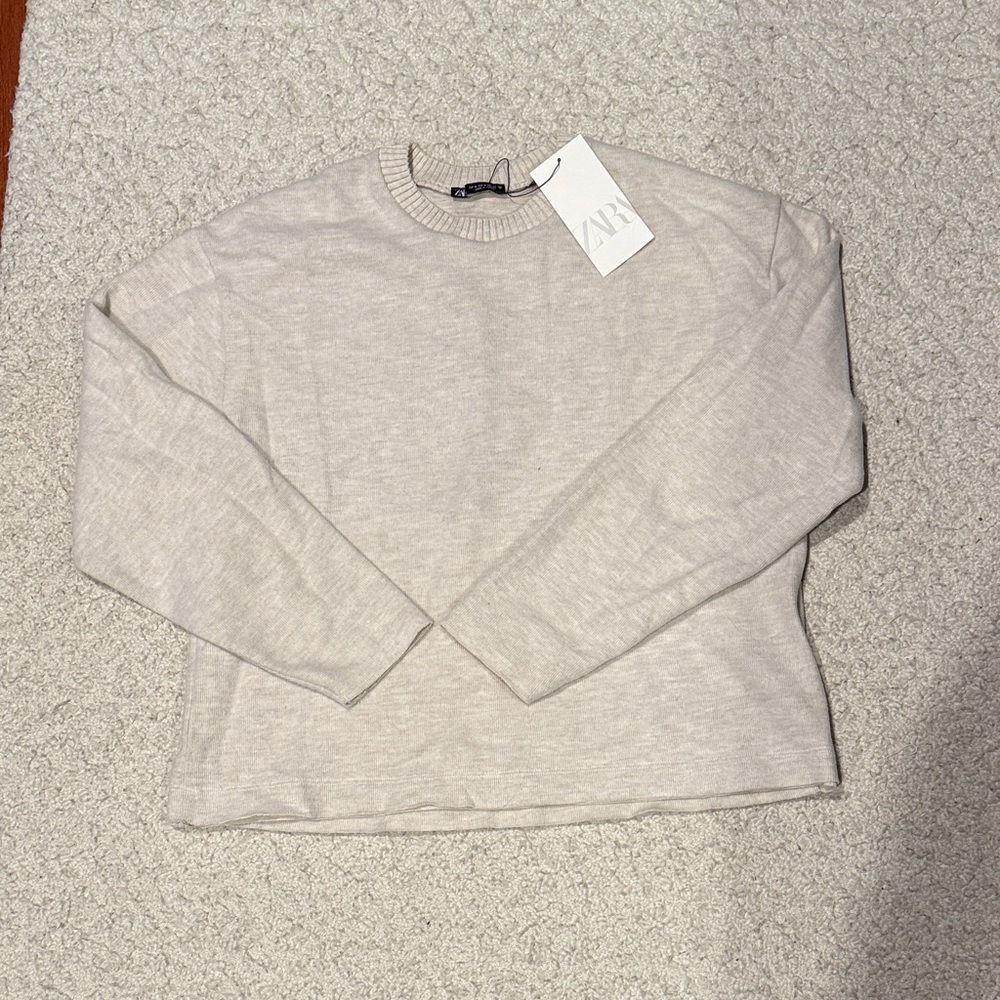 Zara Women’s Cream Crewneck Sweater